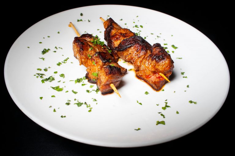 Brochetas de carne